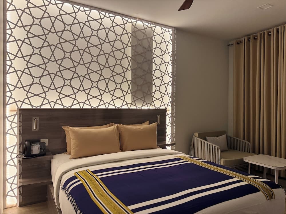 Avyanna Gulhi Beach - View 46