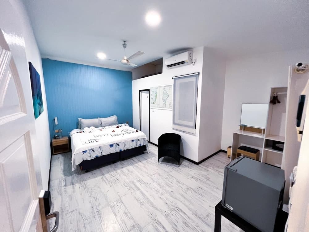 Wave Crest Retreat - View 48