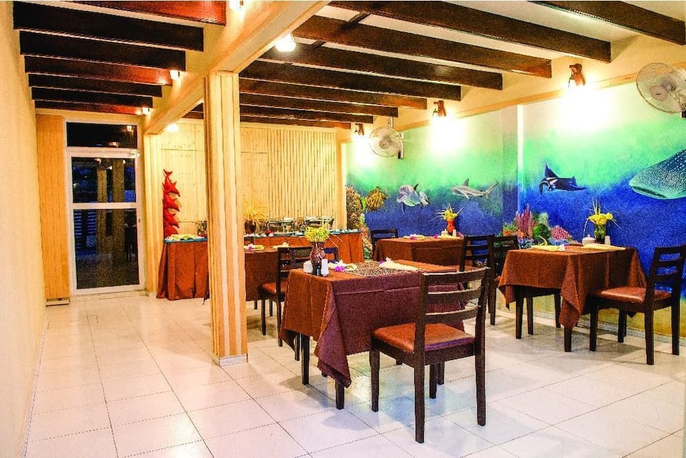 South Ari Inn - View 15