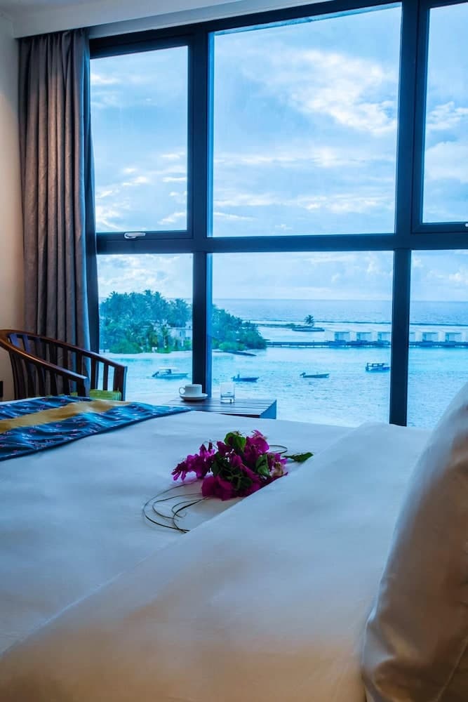 Beach Hotel Guraidhoo - View 5