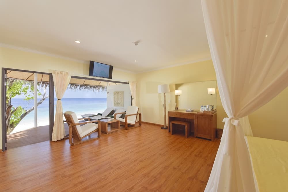 Dreamland Unique Sea and Lake Resort Spa - View 10