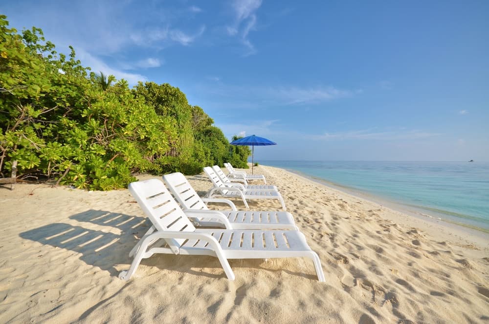 Ukulhas Beach Inn - View 14