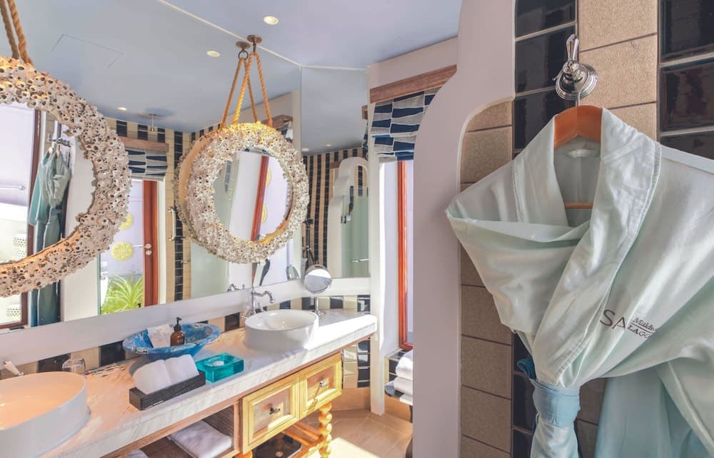 SAii Lagoon Maldives, Curio Collection by Hilton - View 136