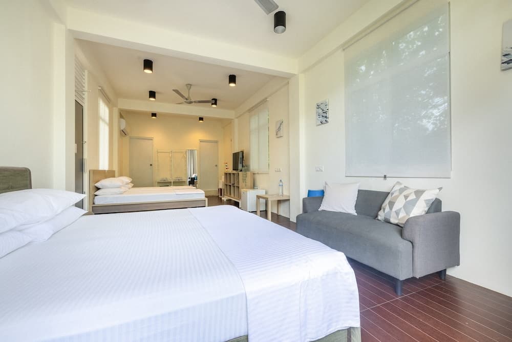 Three Hearts Guesthouse - View 16