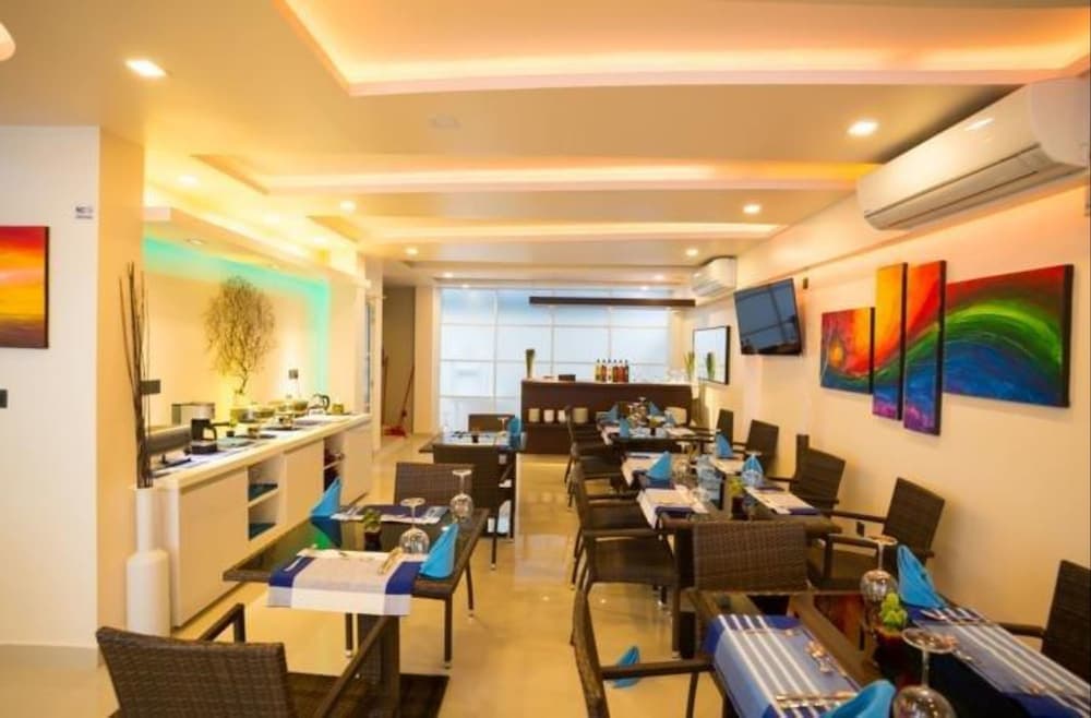 Whiteharp Beach Inn - View 24