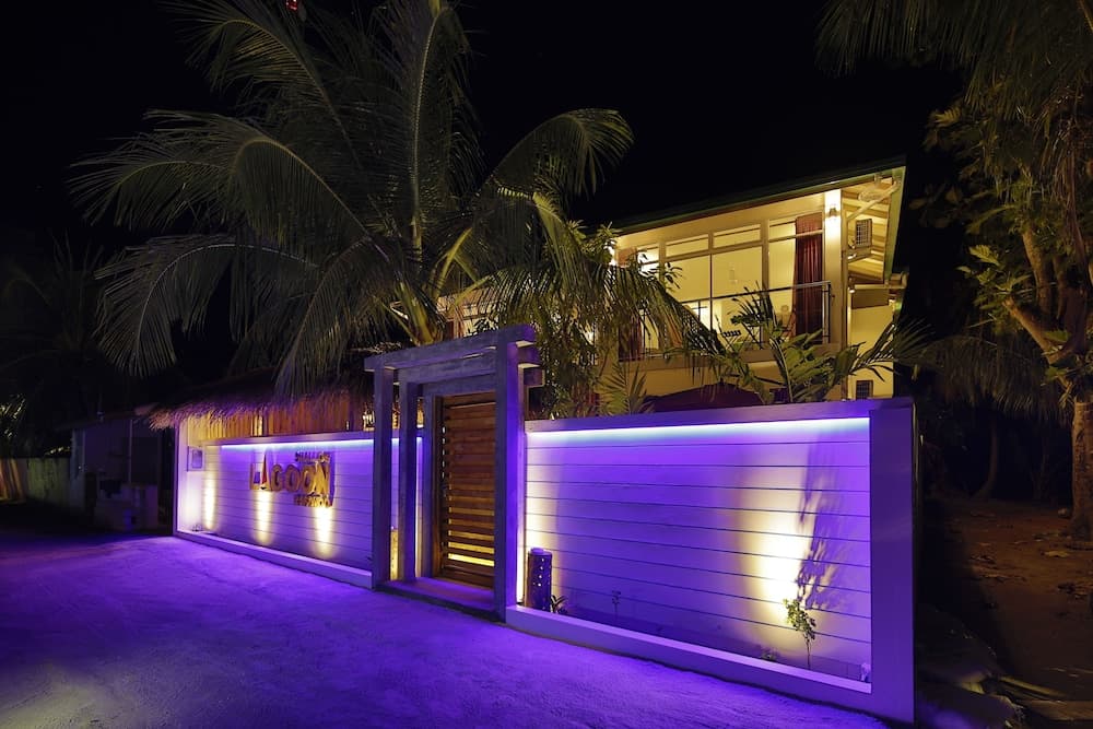 Shallow Lagoon Rasdhoo - View 13