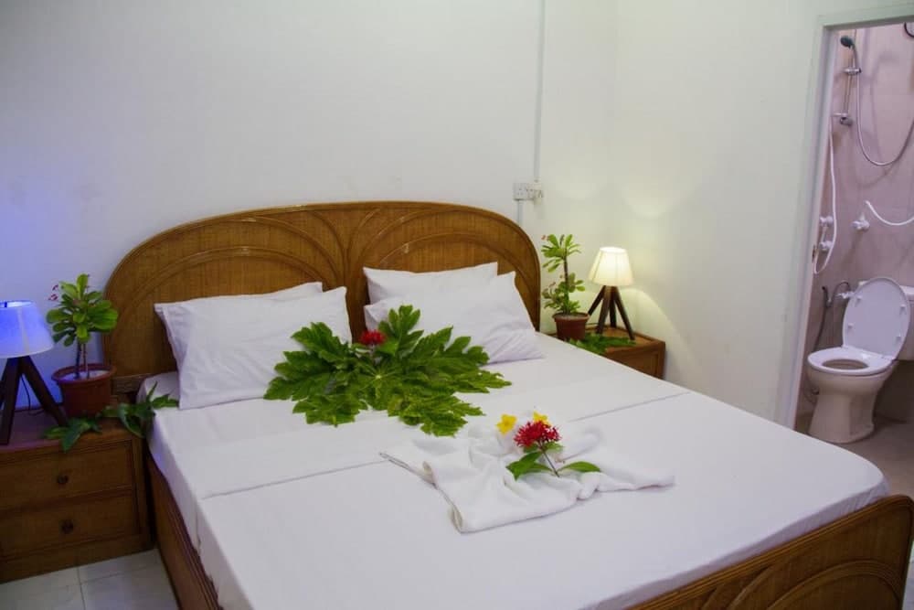 Alvi Star Inn - View 11