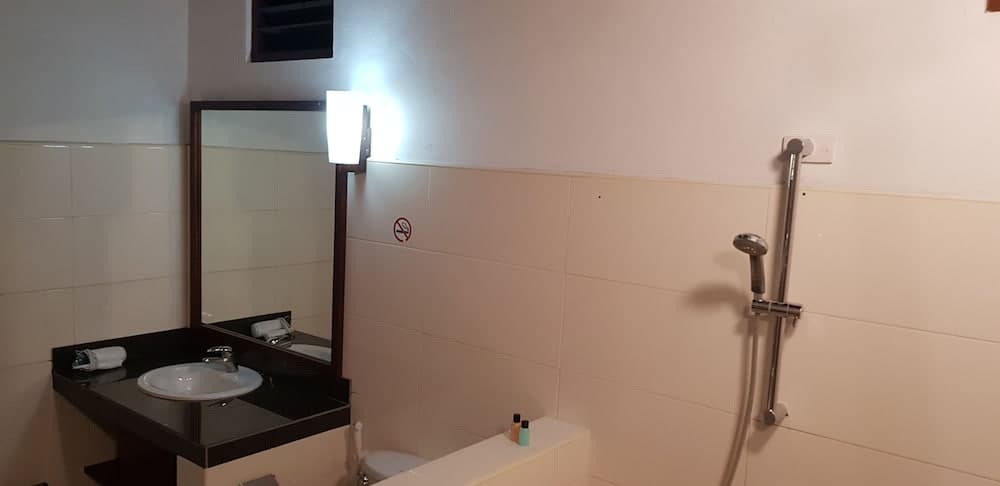 Lagoon View Maldives - View 24