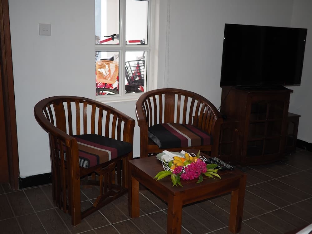 Equator HomeStay - View 11