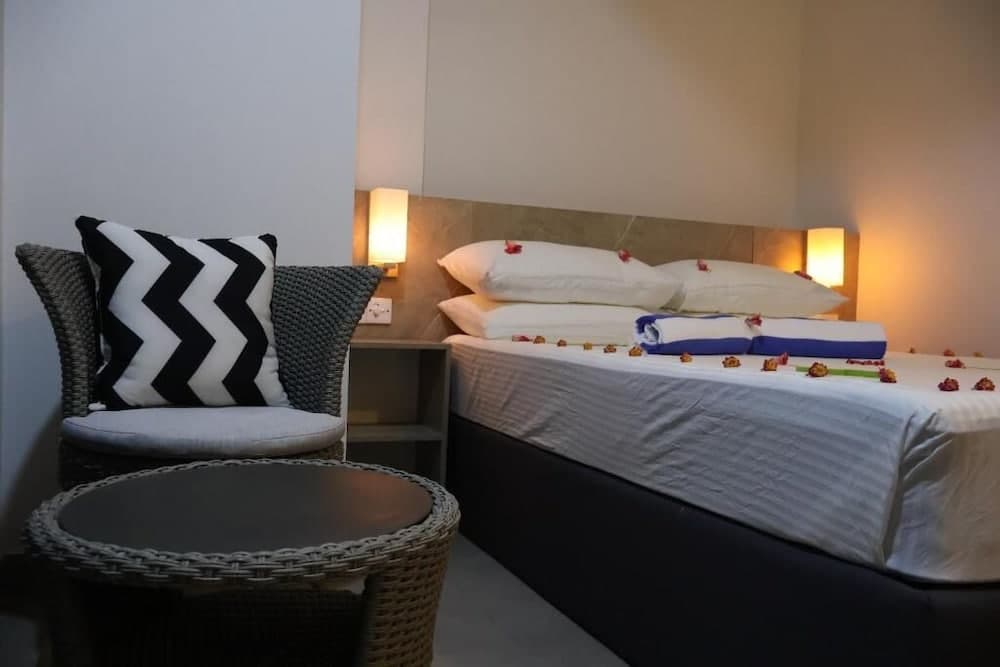 Shams Thoddoo - View 4