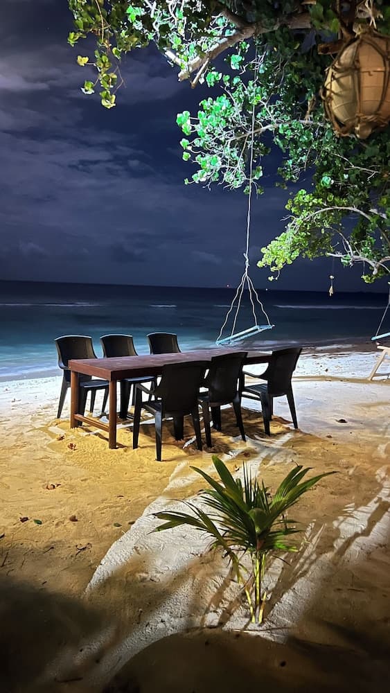 Dhamana Beach - View 15
