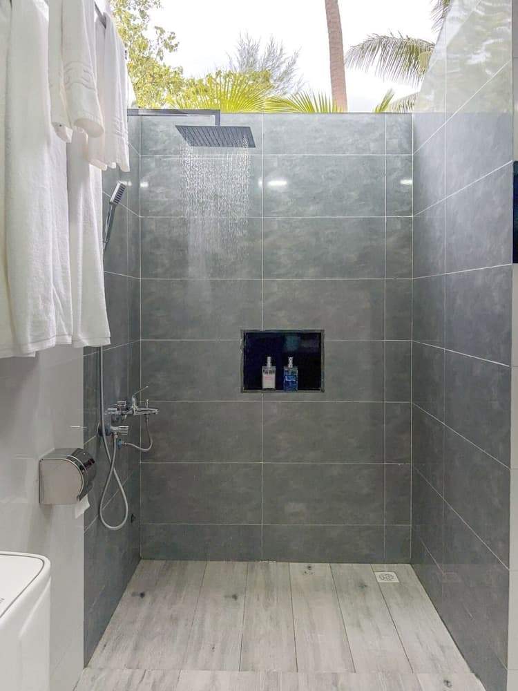 swims maldives - View 4