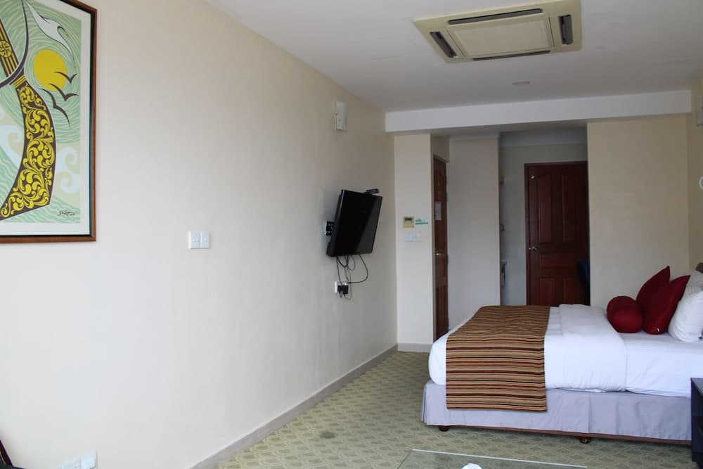 Beehive Central - View 17