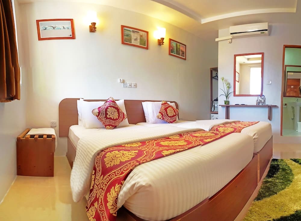 Casadana Thulusdhoo - View 5