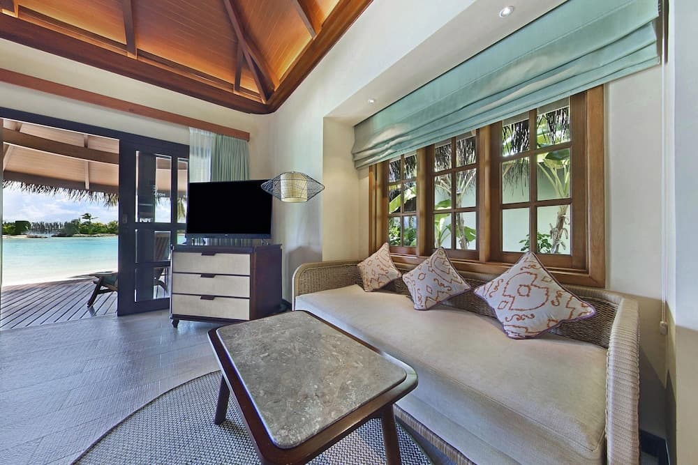 Sheraton Maldives Full Moon Resort & Spa - View 17