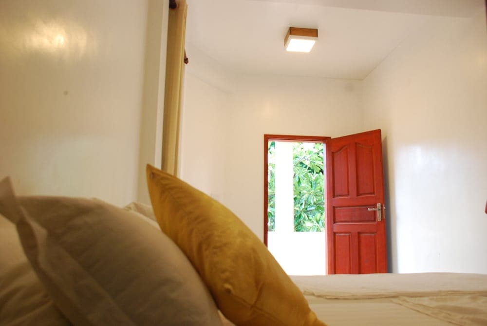 Cornerstay at Dhangethi - View 3