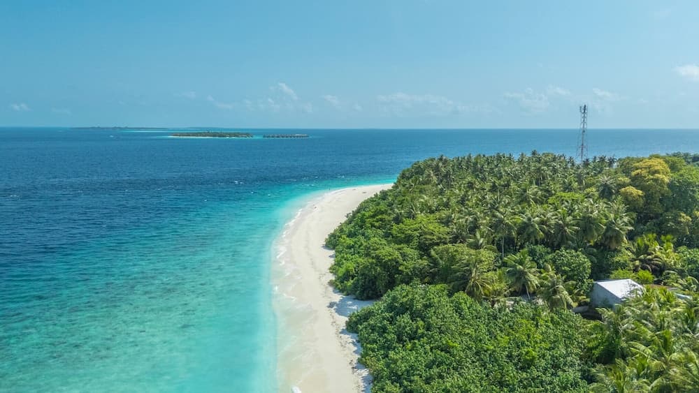 Biosphere by Hawks Hotels Kamadhoo Baa Atoll - View 14