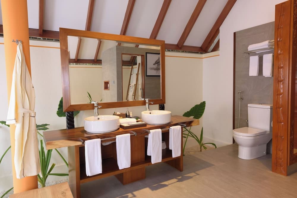 Dhigufaru Island Resort - View 54