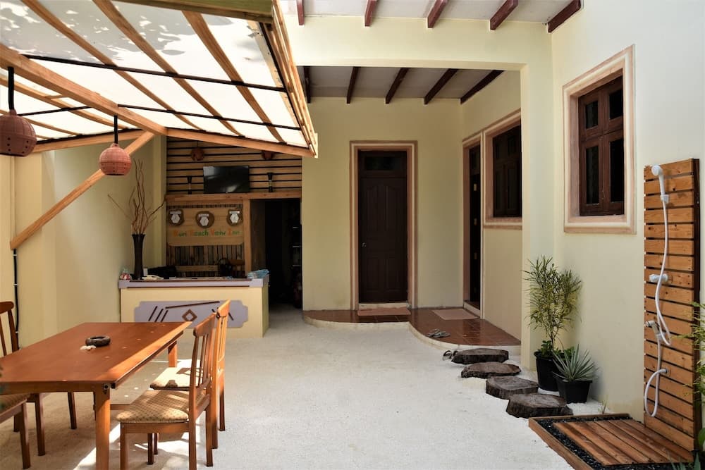 Kuri Beach View Inn - View 8