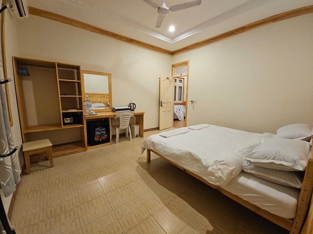 Kuri Himandhoo Inn - View 13