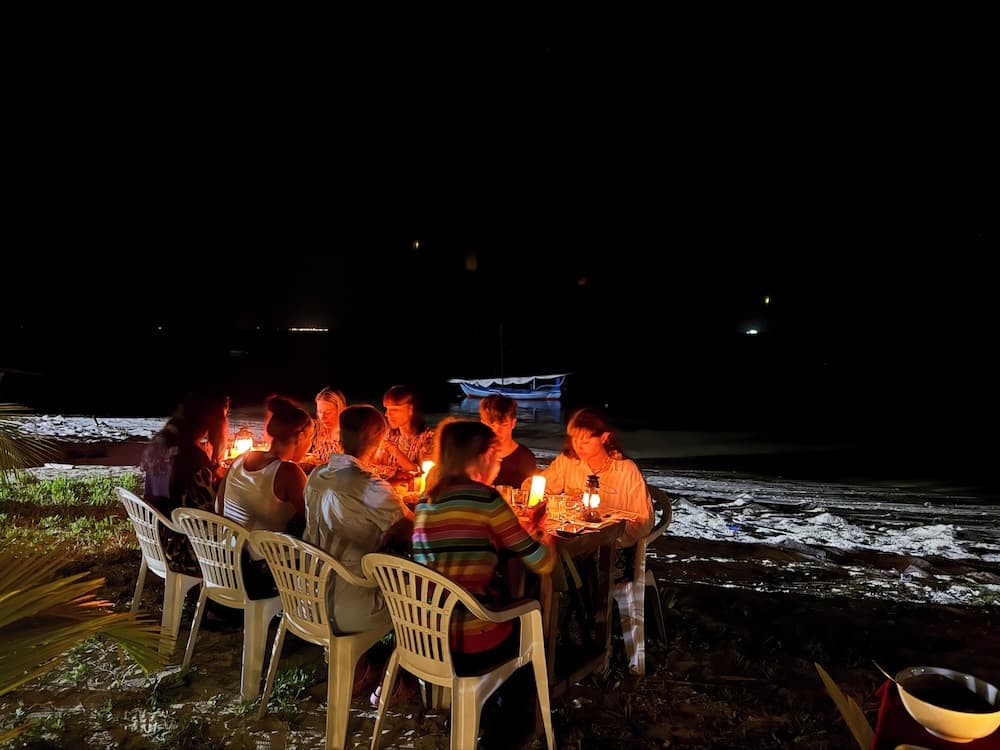 Mandhoo Inn - View 19