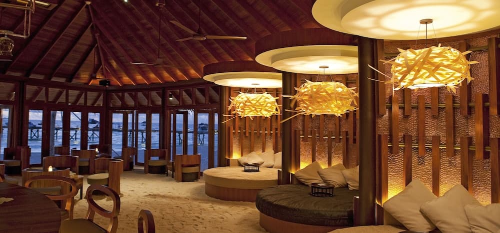 Constance Halaveli - View 122