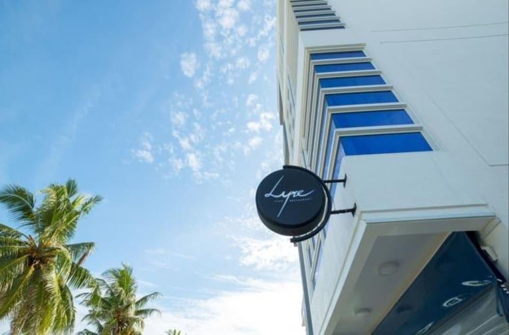 Whiteharp Beach Inn - View 38