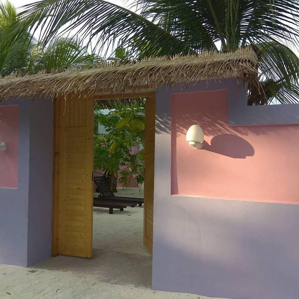 Veyvah Inn Maldives - View 15