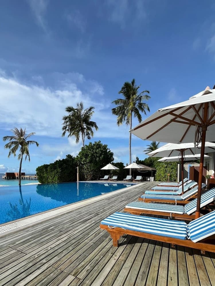 Reethi Faru Resort - View 32