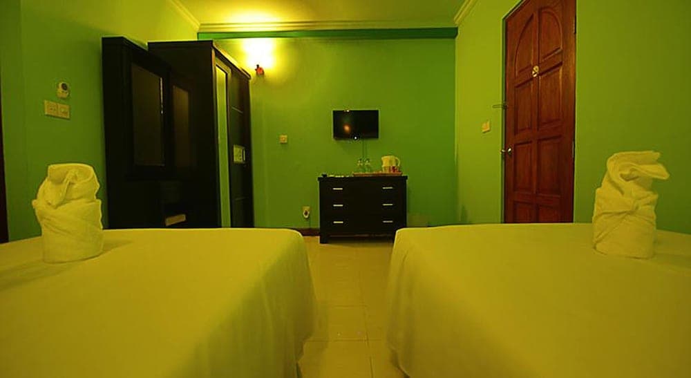 Grace Beach Inn - View 4