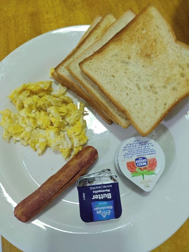 Seascape Retreats Dhigurah - View 3