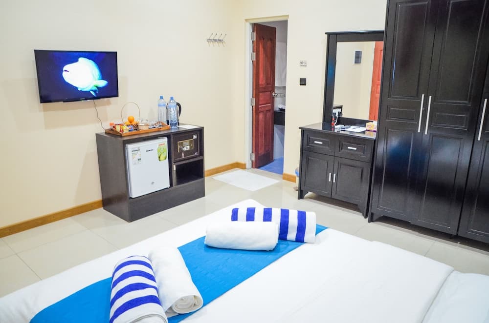 Whale Shark Inn Maldives - View 8