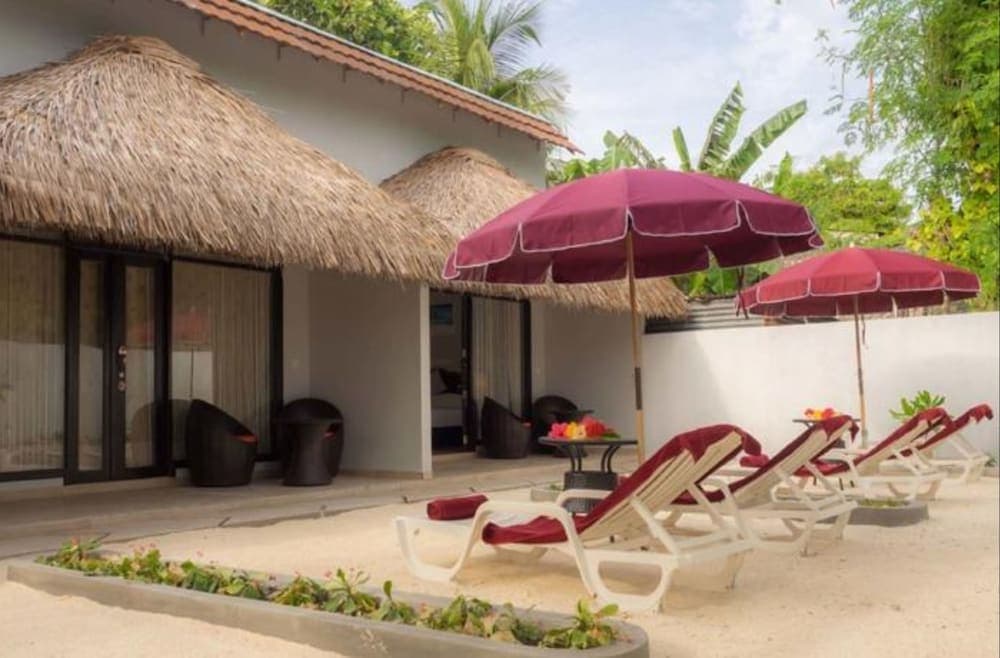 Local Island Inn - View 46