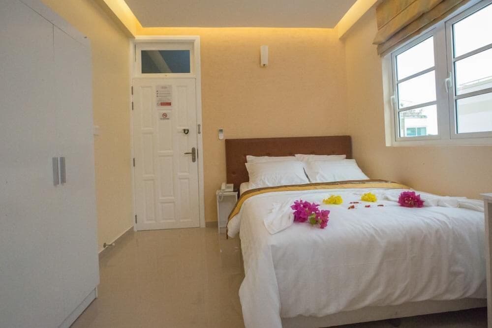 City Grand by Rivers - View 11