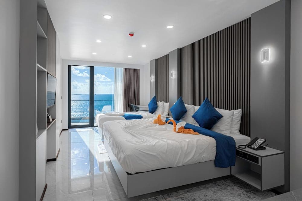 iCom Blue Sea View - View 26