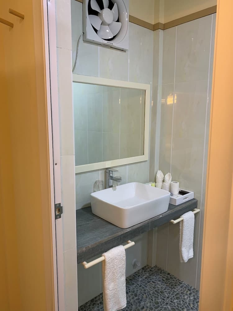 Luna lodge - View 16