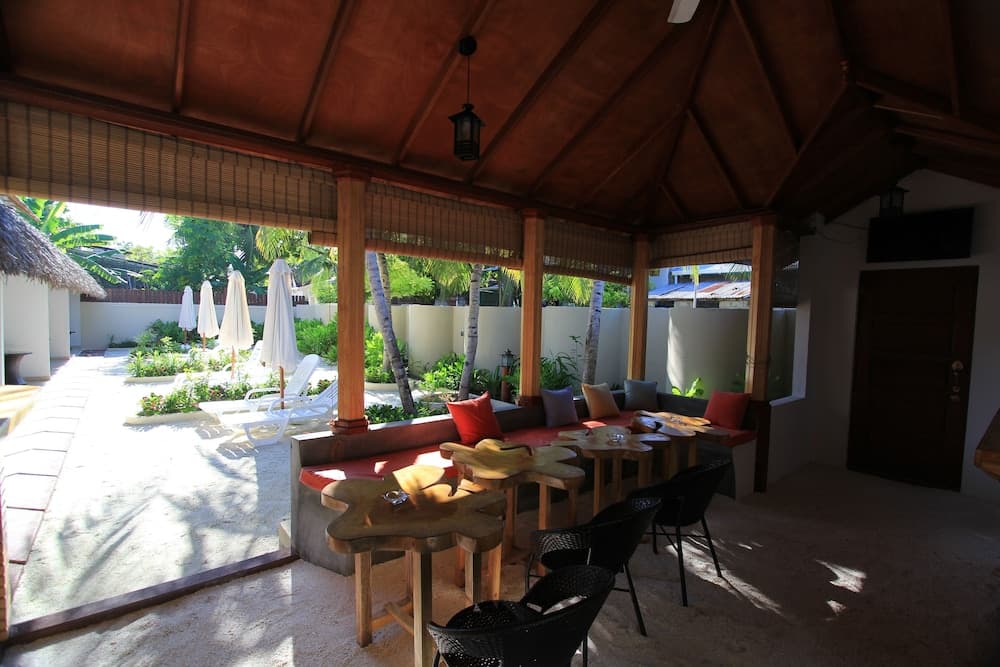 Local Island Inn - View 26