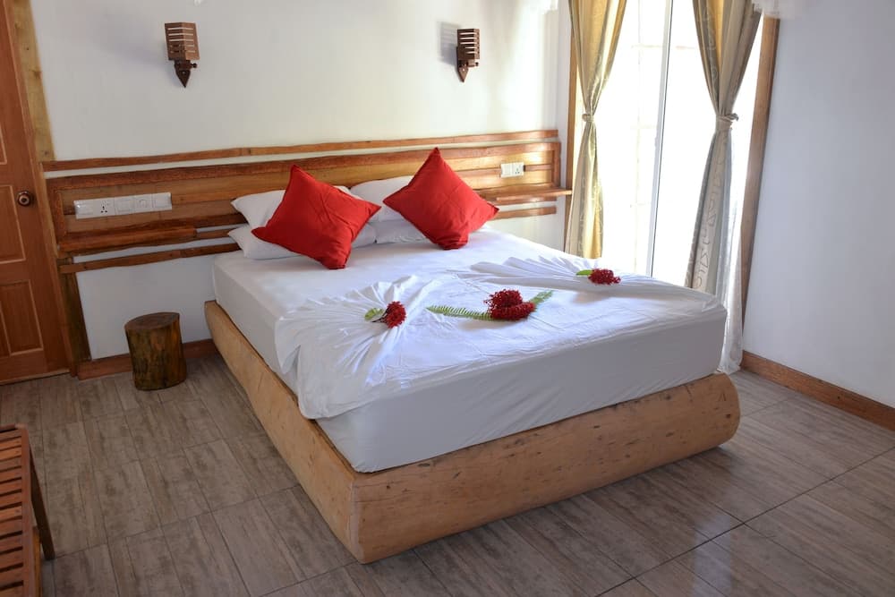 Eden BAANI Lodge - View 16