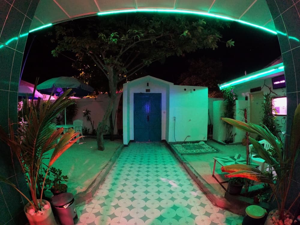 Adroit Beach Inn - View 207