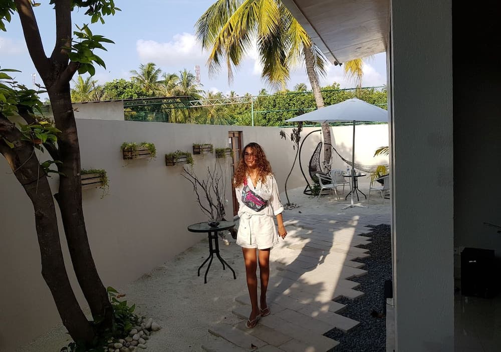 Omadhoo Inn - View 43