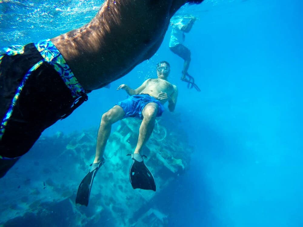 Adroit Beach Inn - View 40