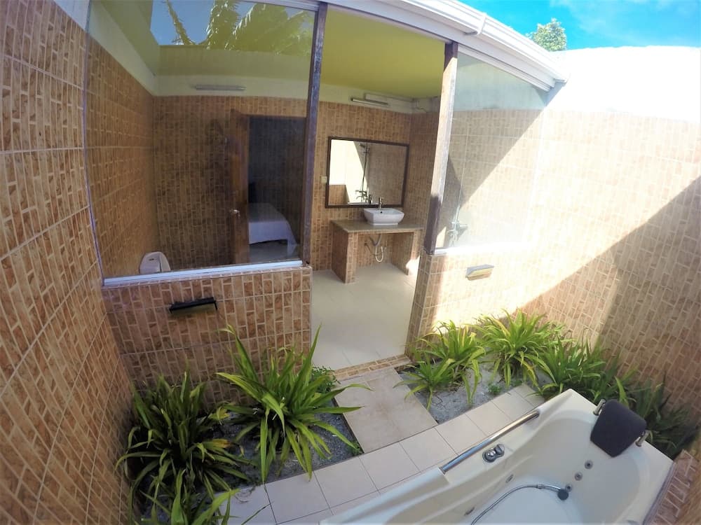 Midsummer Thulusdhoo - View 22