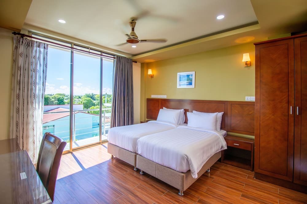 Blue Wave Guest House - View 3