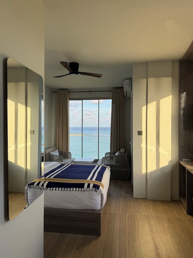 Avyanna Gulhi Beach - View 5