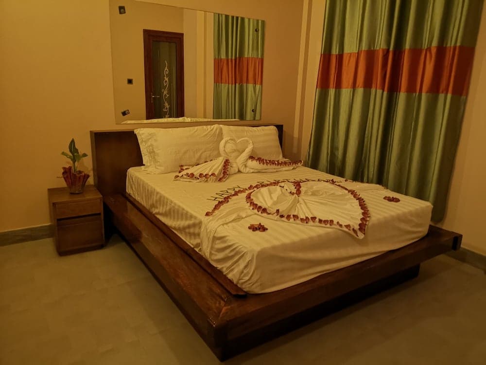 Wunderbar Inn - View 7