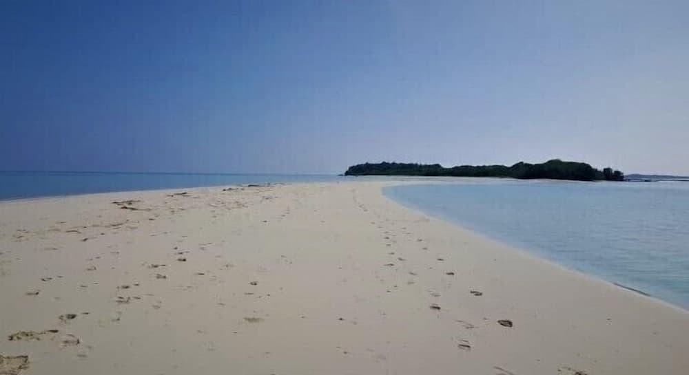 Explore Island Inn - View 36