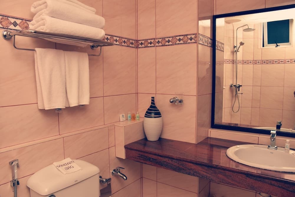 Local Escape Boutique - View 28