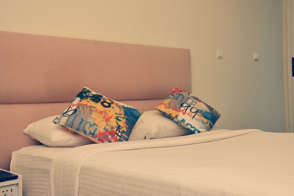 Local Escape Boutique - View 10