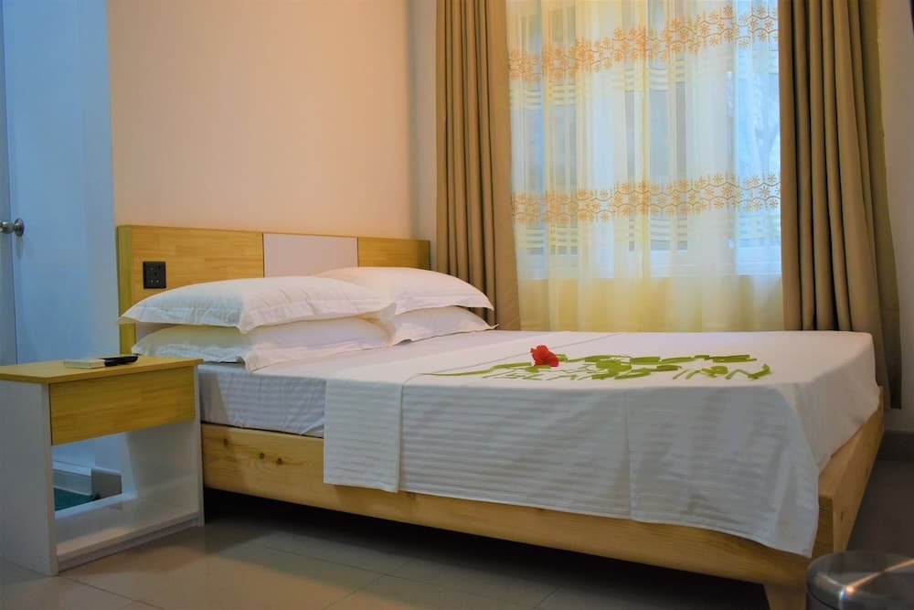 Explore Island Inn - View 2