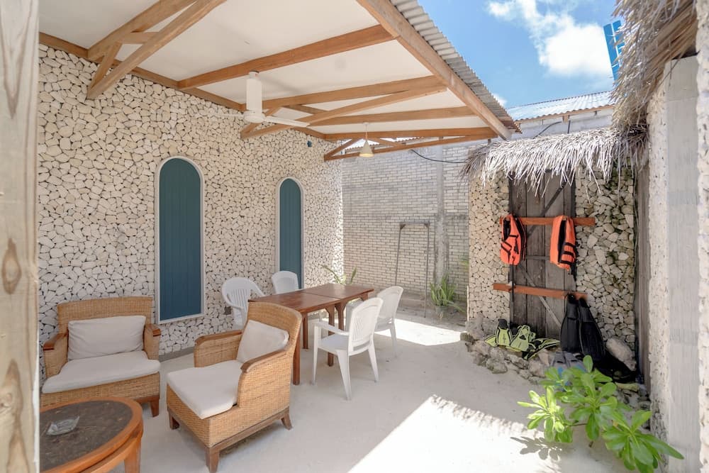 Brickwood Shoreline - View 5